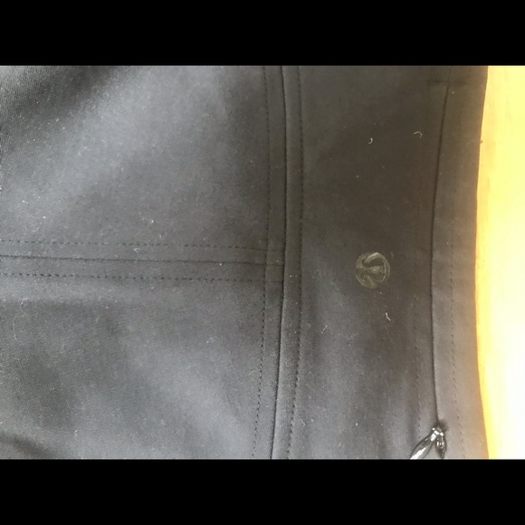 LULULEMON fitted leggings NWOT - Picture 4 of 4